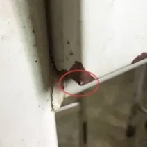 開學了，打起十二分精神，小心身邊的課桌椅